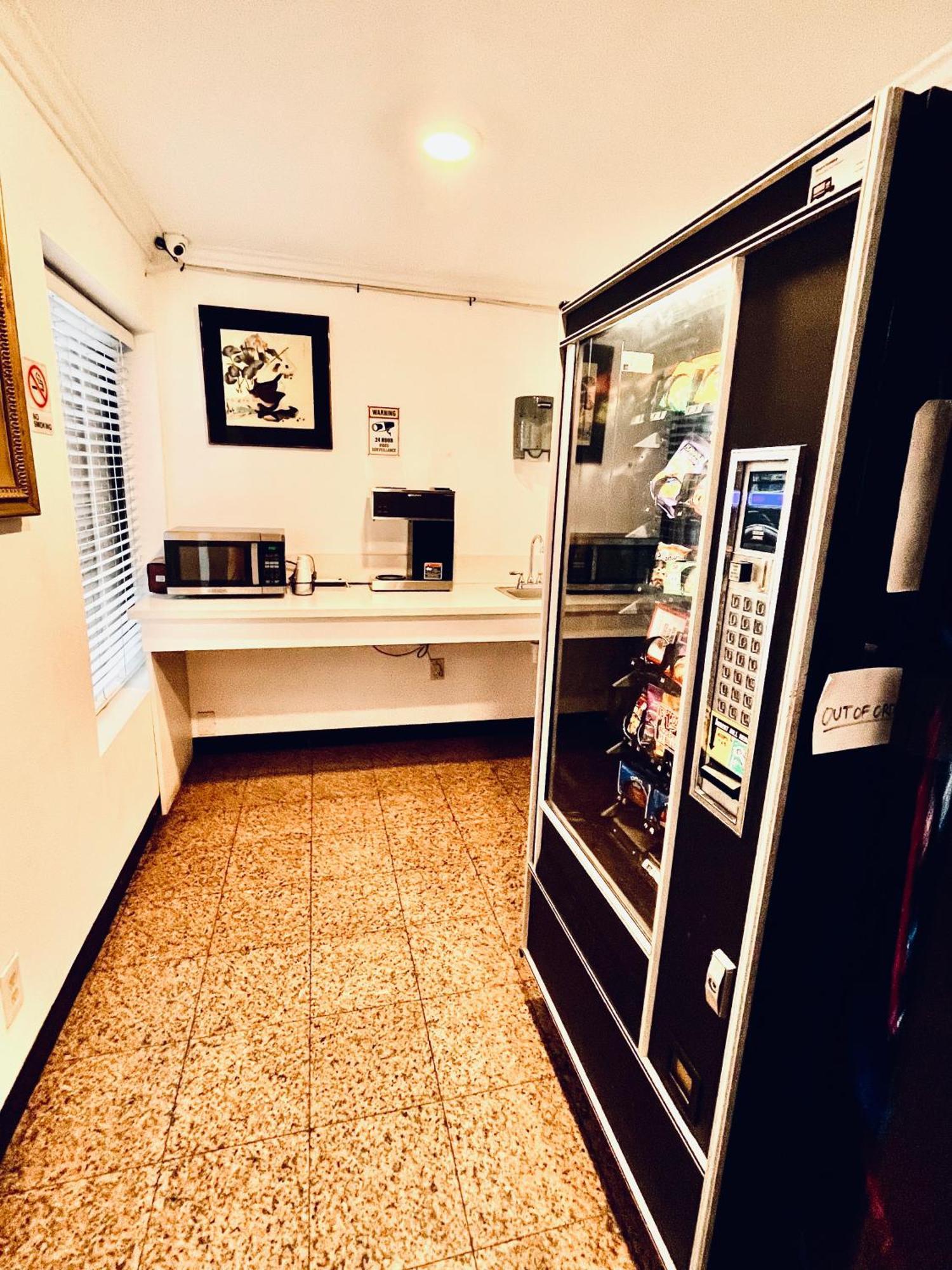 האנטינגטון ביץ' 777 Motor Inn מראה חיצוני תמונה