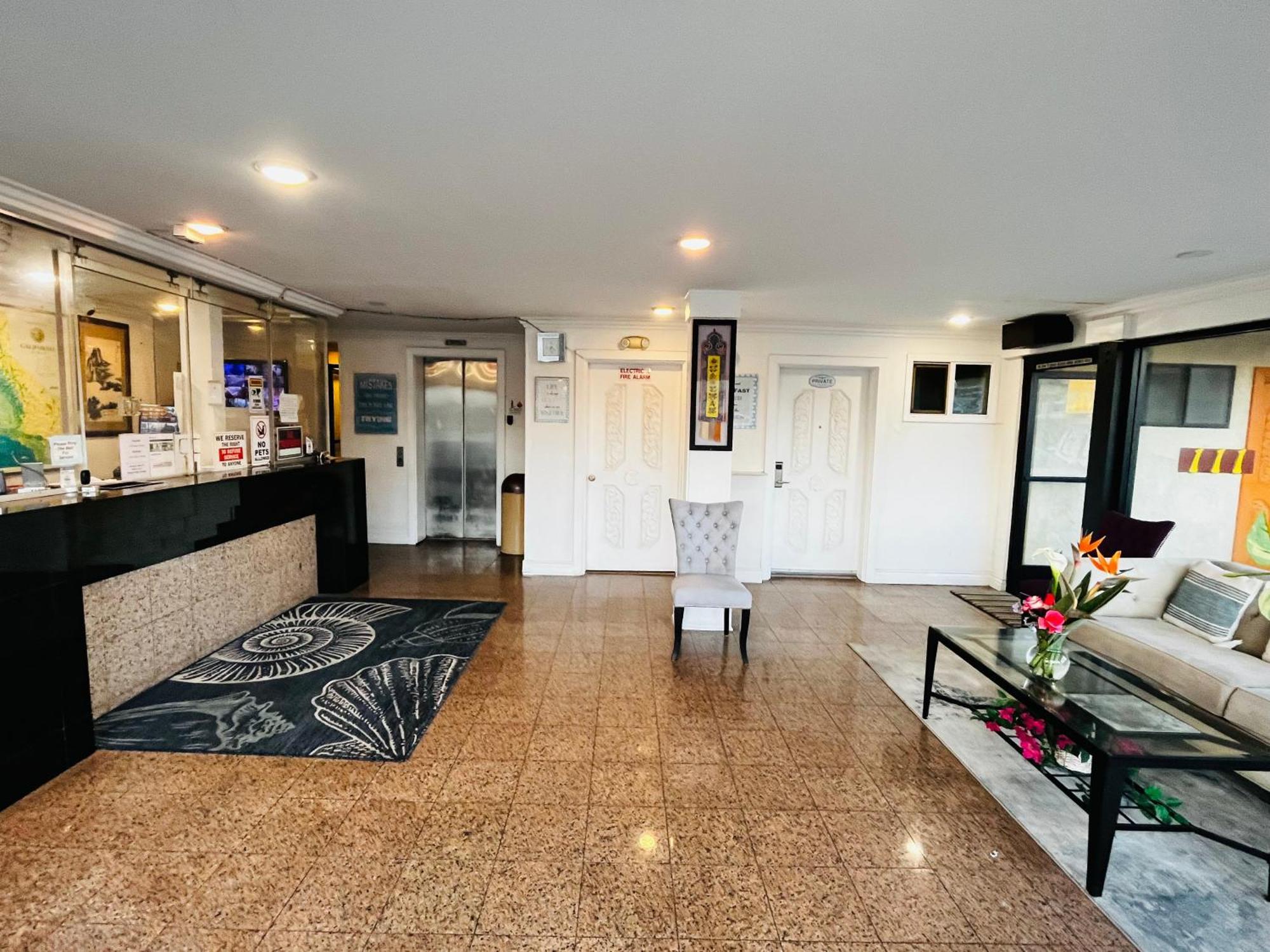 האנטינגטון ביץ' 777 Motor Inn מראה חיצוני תמונה